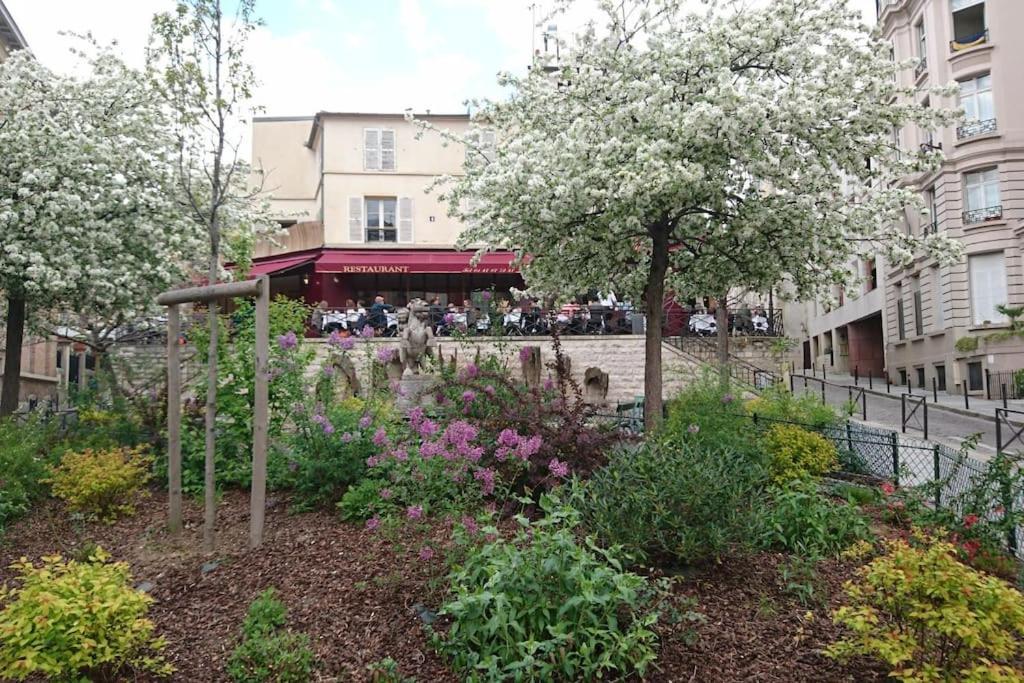 Excellent Totalement Renove Parijs